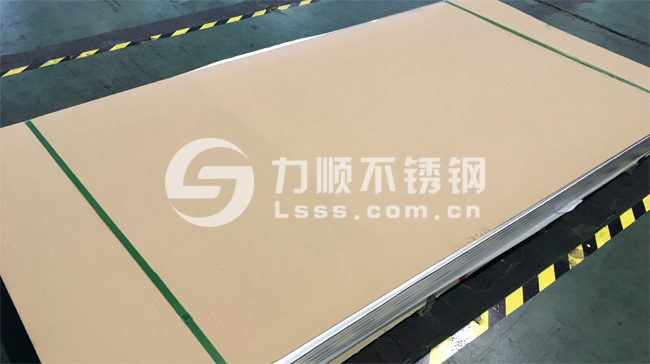 無(wú)錫力順不銹鋼公司:專(zhuān)供304、316L不銹鋼板材